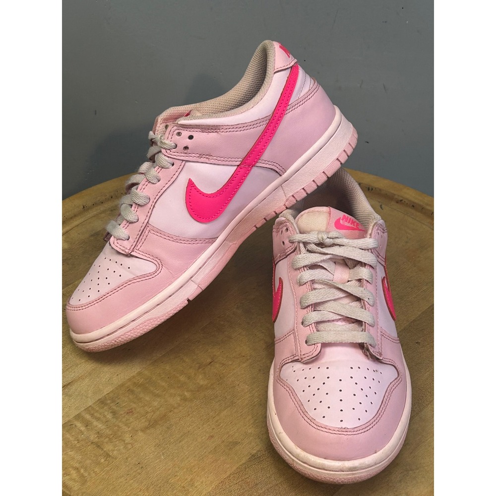 Nike Dunk Low Youth 6.5Y Pink Triple Pink Hyper Pink DH9765-600 Sneakers